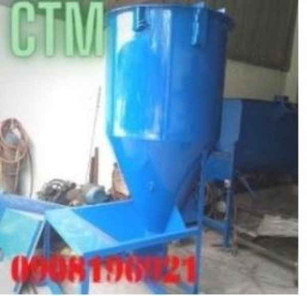 Máy trộn bột dạng đứng - Cơ Khí Chế Tạo Đường Phát - Công Ty TNHH TM DV Cơ Khí Đường Phát